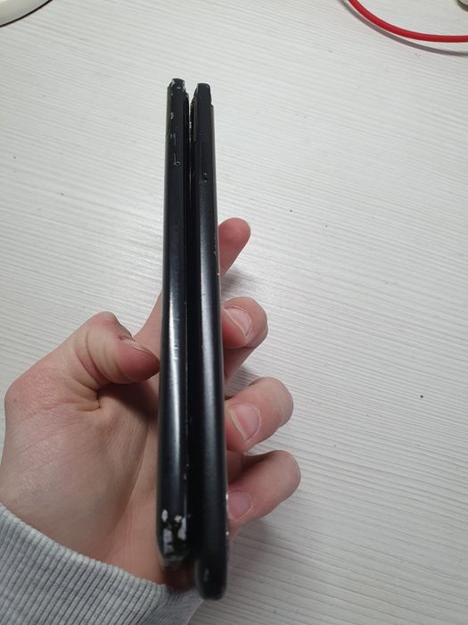 Продам два Google pixel 2 xl