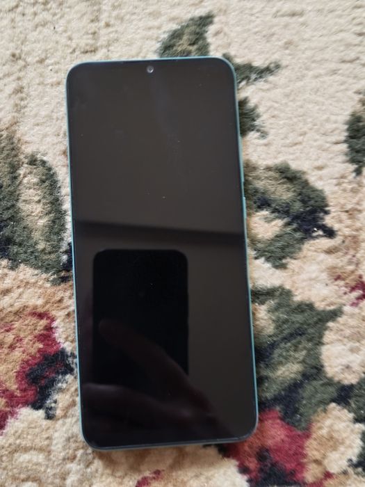 Телефон Poco c 40