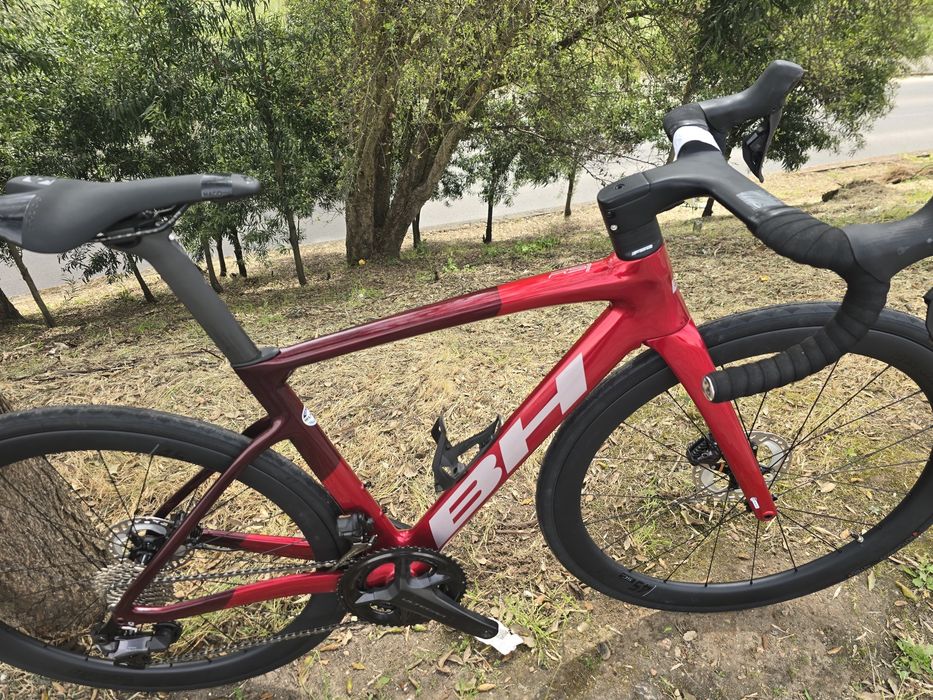 Bicicleta de carbono ultegra eletrico