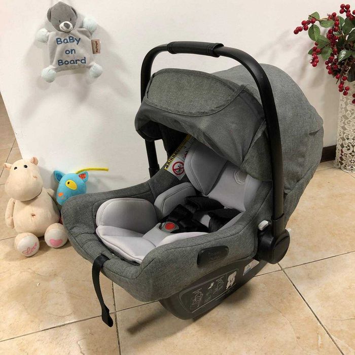 Автокрісло Bugaboo Turtle Air by Nuna з базою ISOFIX  Група 0+/15 м (0-18 кг) дитяче автокрісло