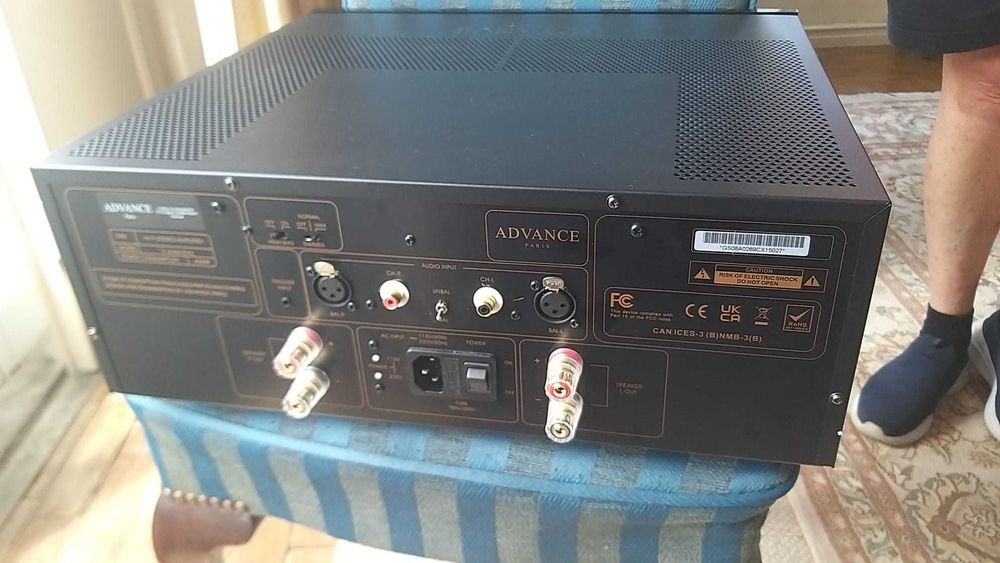 Amplificador de potência Advance Paris X-A160EVO