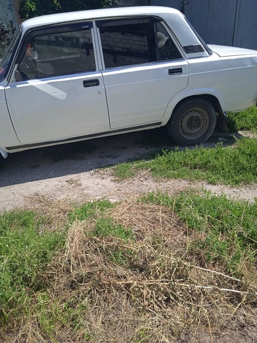 Продам автомобиль ВАЗ 2105