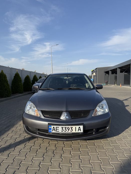 Mitsubishi lancer 9