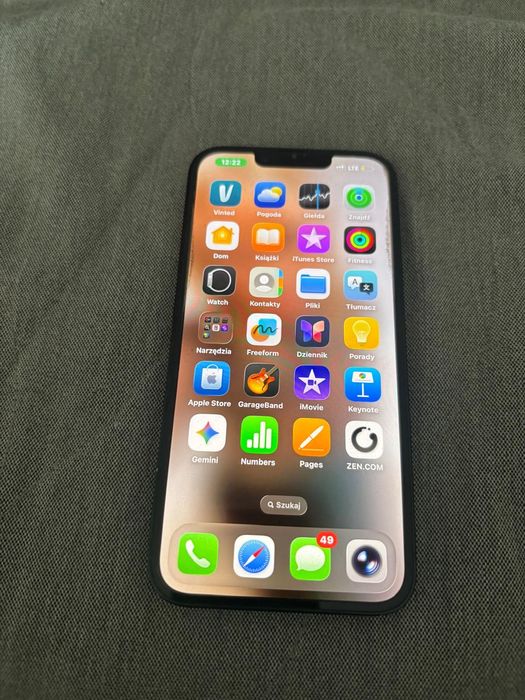 Iphone 16e idealny stan