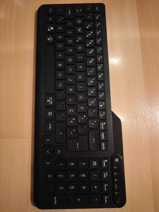 Teclado HP 460 Black – Bluetooth – Como Novo (3 Meses)