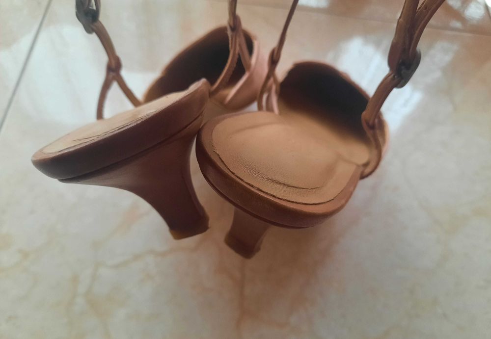 Sapato elegante Zara de senhora
