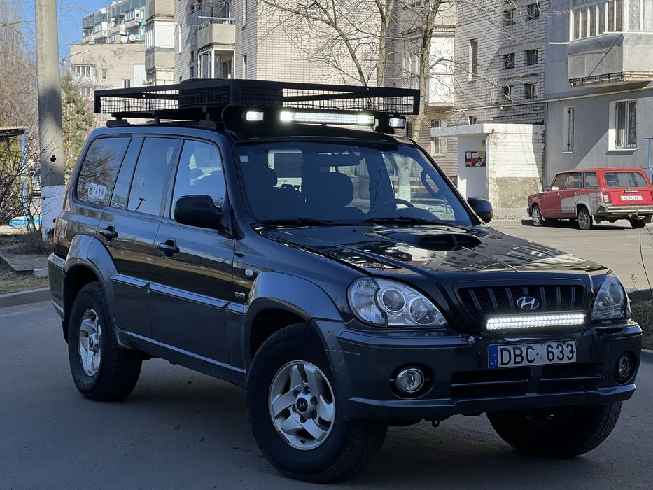 Продам Hyundai Terracan 2.9 Дизель ,полный привод На полном ходу
