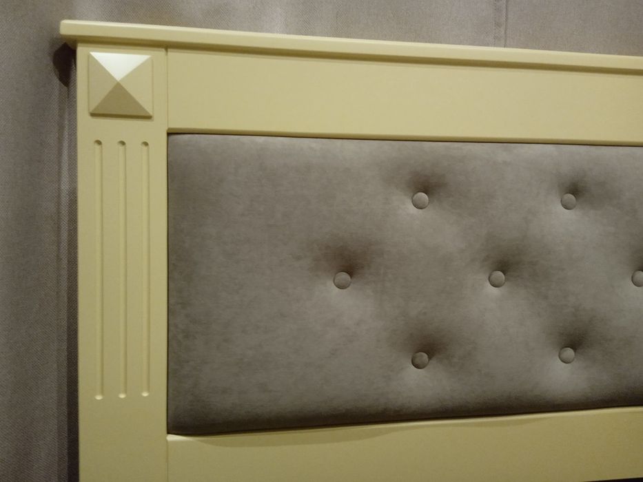 Двухспальне ліжко