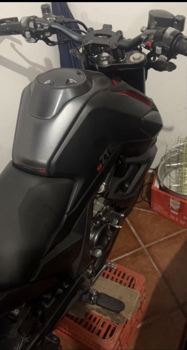 Zontes 125U LCD 2023 – Acidentada, para peças / projeto