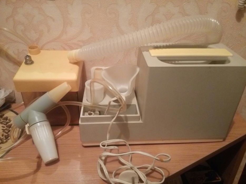 Ингалятор аэрозольный АИИП -1 СССР 1985г.