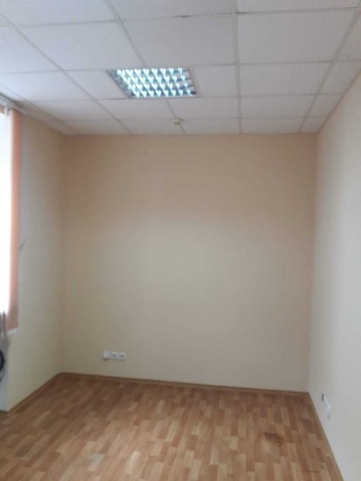 Комерційна нерухомість УМАНЬ