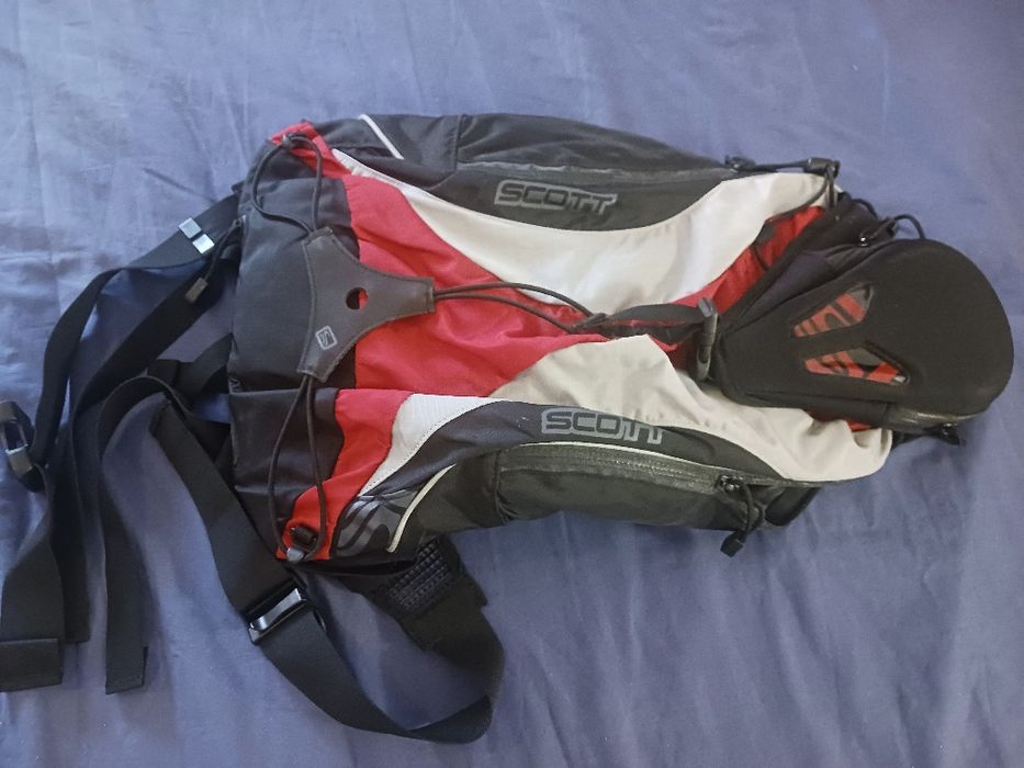 Vendo 2 mochilas bicicleta SCOTT