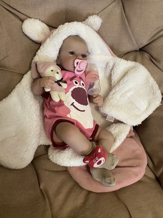 Кукла реборн 52 см, в меховом конверте