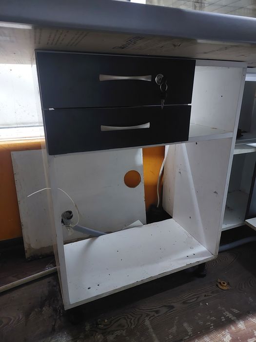 продам мебель тумби зі стільницею