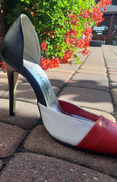 Buty, szpilki Bodyflirt 38