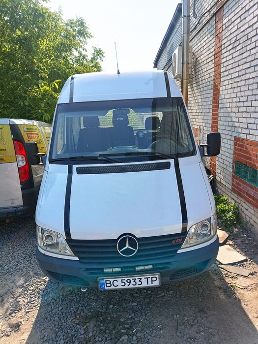 Продам Евакуатор спринтер 2.2