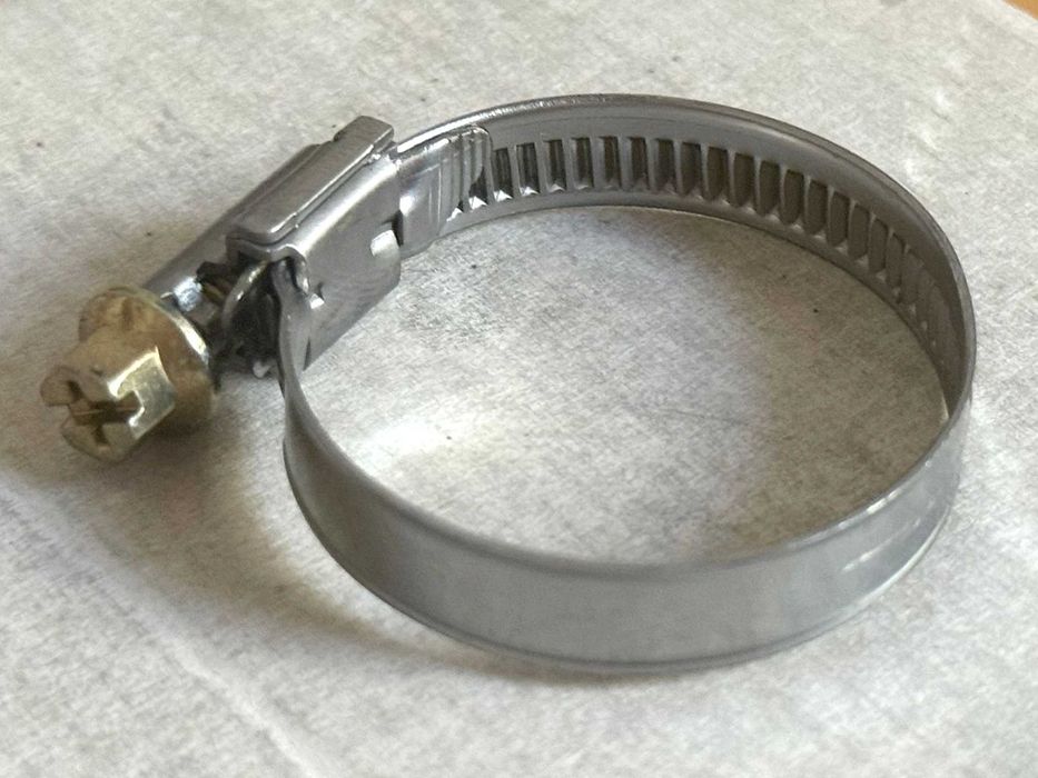 Braçadeiras Norma 25-40mm inox - caixa 100 unidades