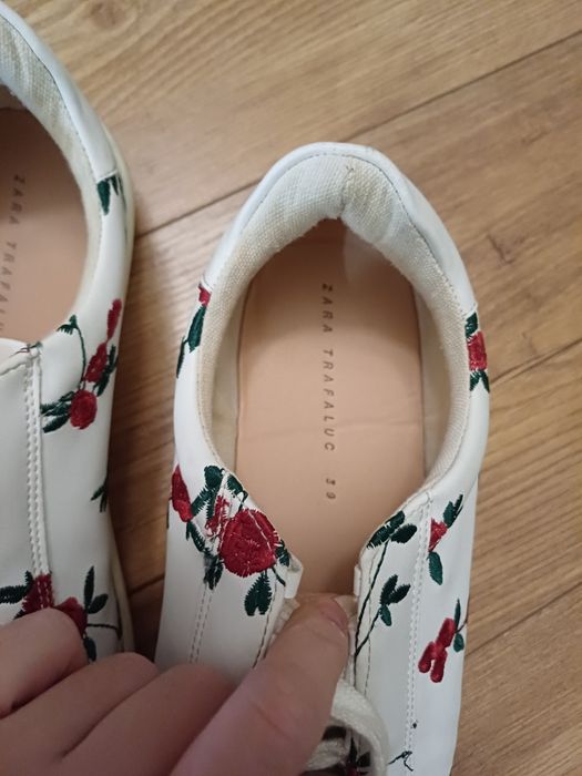 Adidas zara r.39 w haftowane kwiaty