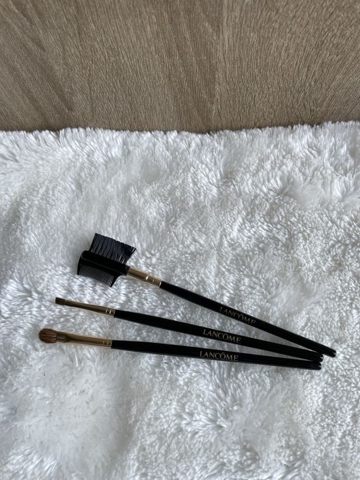 Trzy pedzle lancôme