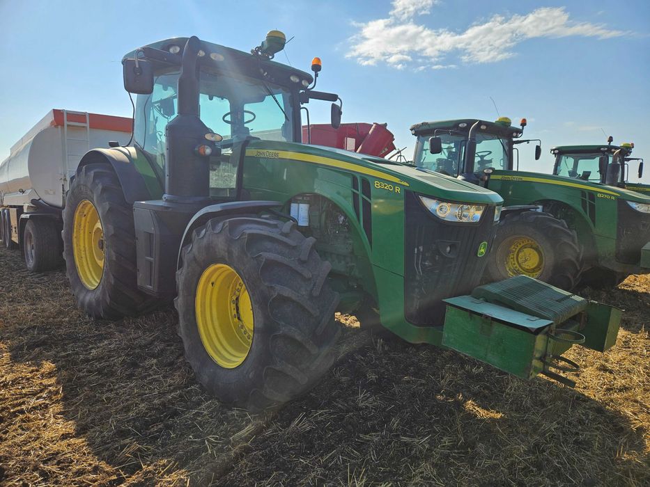 John Deere 8320R Powr Shift Fendt Horsch Lemken New Holland Claas 8370