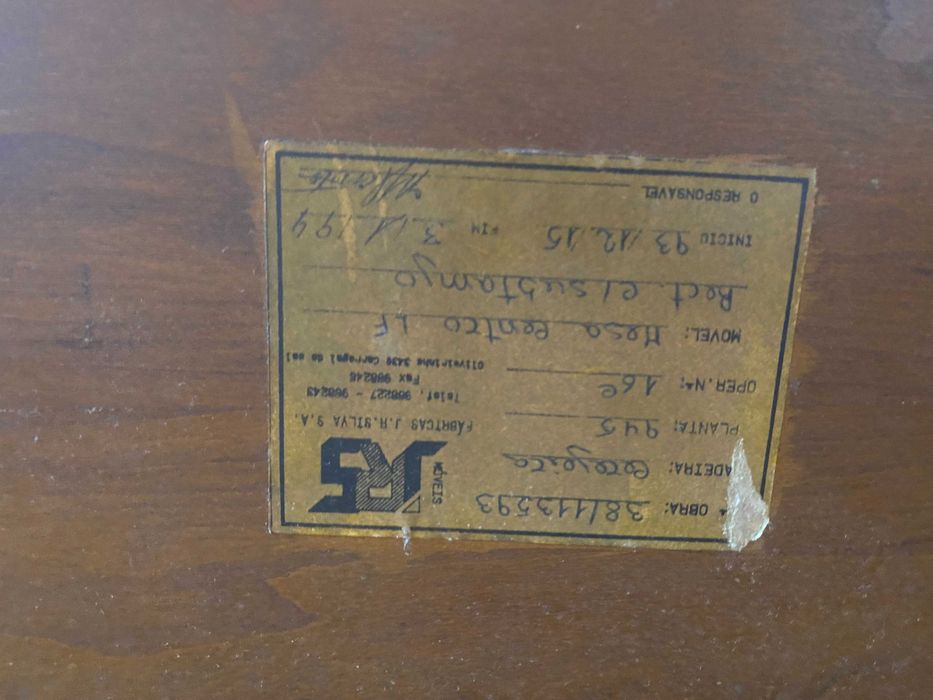 Mesa de Centro e Apoio