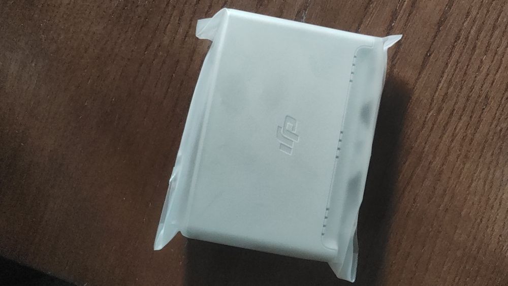 Dji neo. Nowy hub z dwiema bateriami