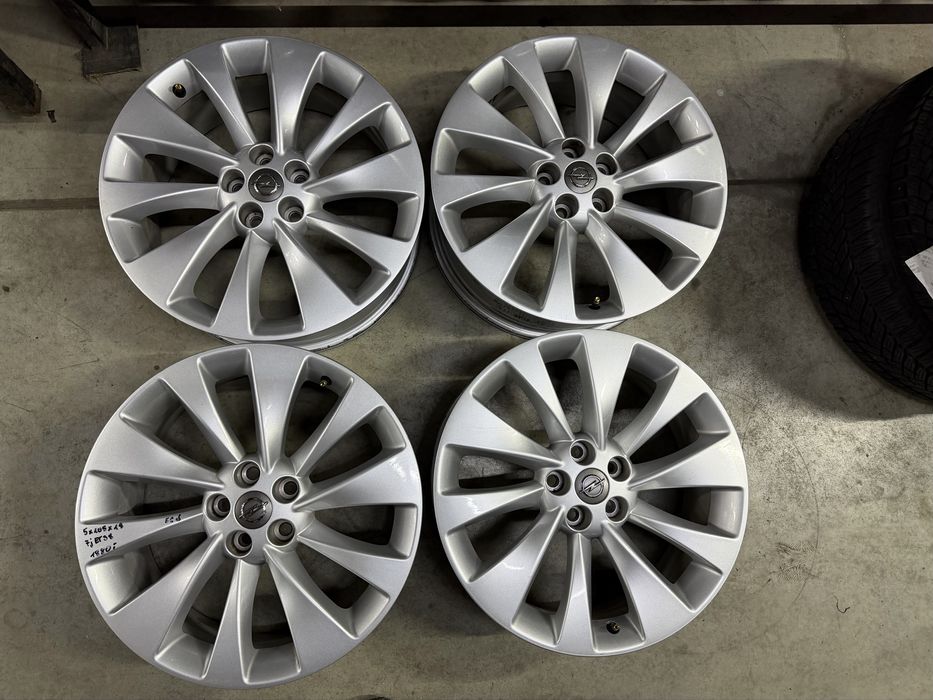 Felgi aluminiowe 5x105x18 7J ET38 OPEL  MOKKA  ASTRA