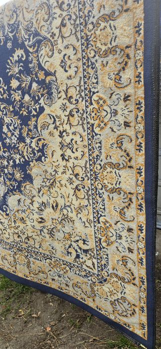 Stary Dywan Babci  330/250