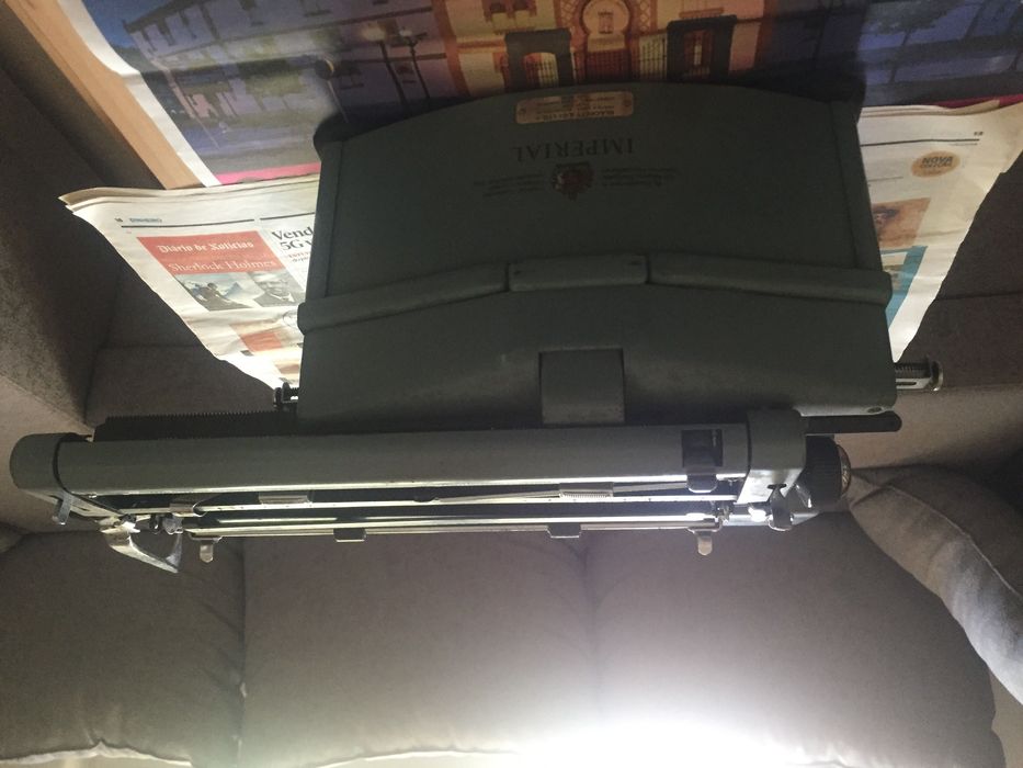 Máquina de escrever Imperial 70