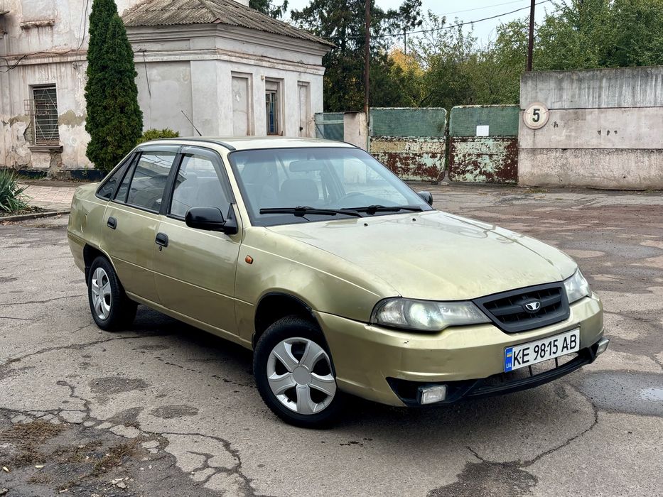 Автомобиль Daewoo Nexia 1.5 ГАЗ