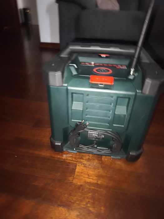 Vendo radio da metabo