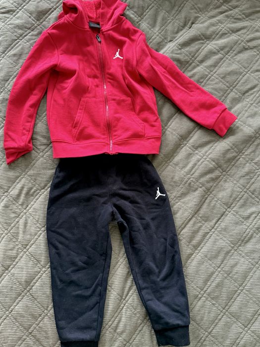 Спортивний костюм  Nike