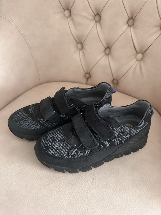 Кросівки для хлопчика 32р