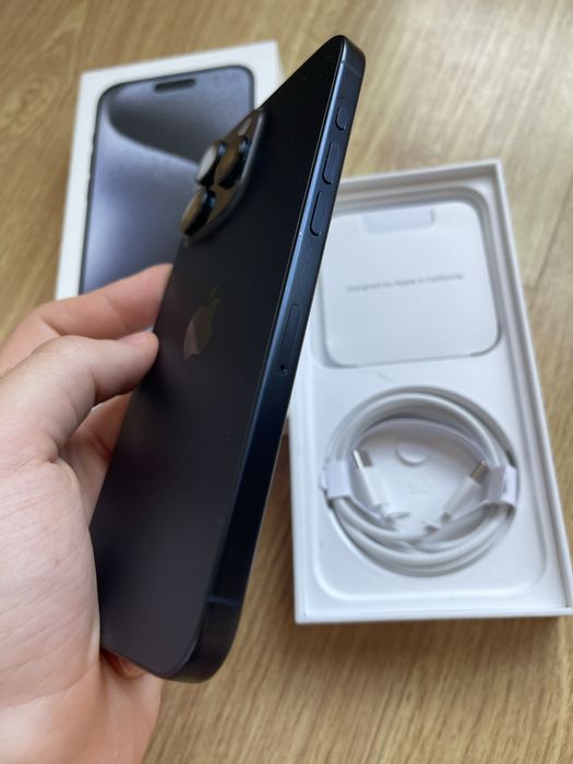 Iphone 15 Pro Max de 256gb ( Como Novo)