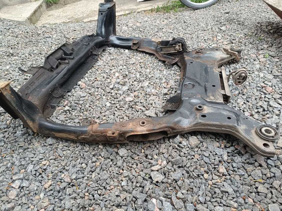 Балка передня Land Rover Freelander 2 2.2 Підрамник Фрілендер 2 L359