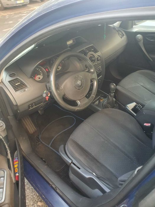 Renault Mégane Break 1.9 dCi (2004) – 700€ – Peças ou Reparação
