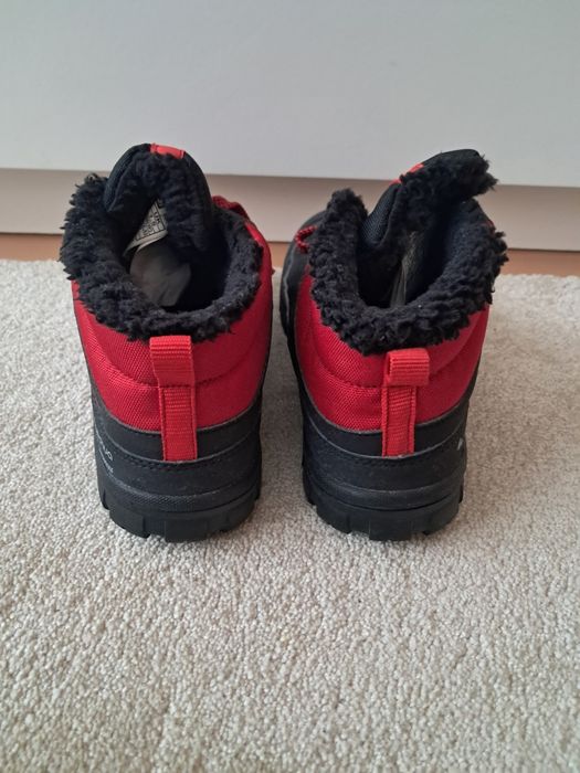 Botas montanha Decathlon 34