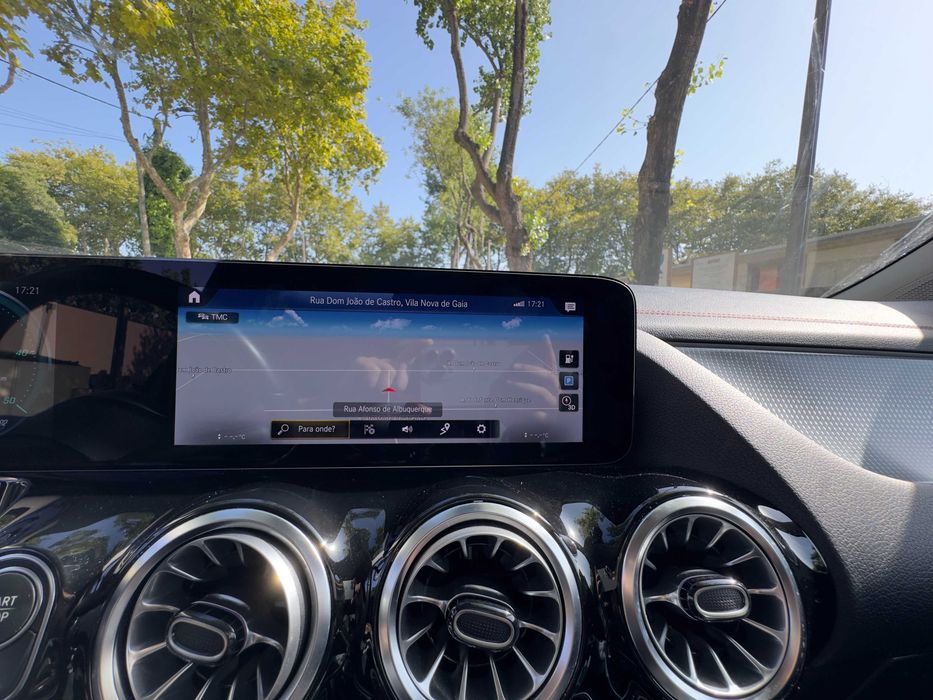 Vendo Carro Mercedes EQA