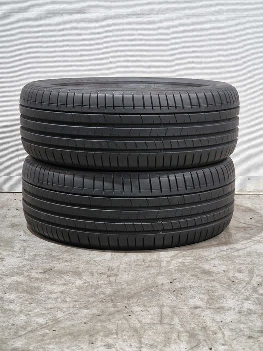 2 Pneus 235/50R19 PIRELLI Semi Novos