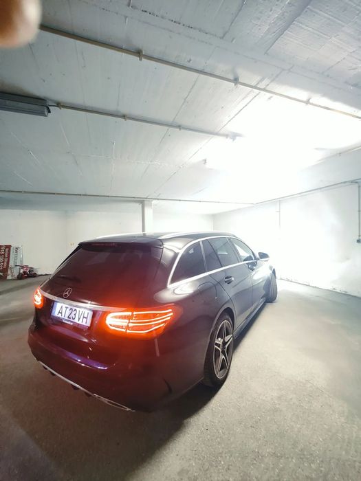 Mercedes-Benz C 200 Station 4Matic 9G-TRONIC AMG Line