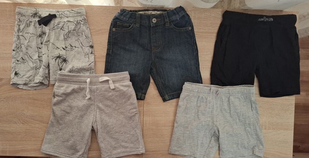 14 par spodenek chłopięcych r.104-110