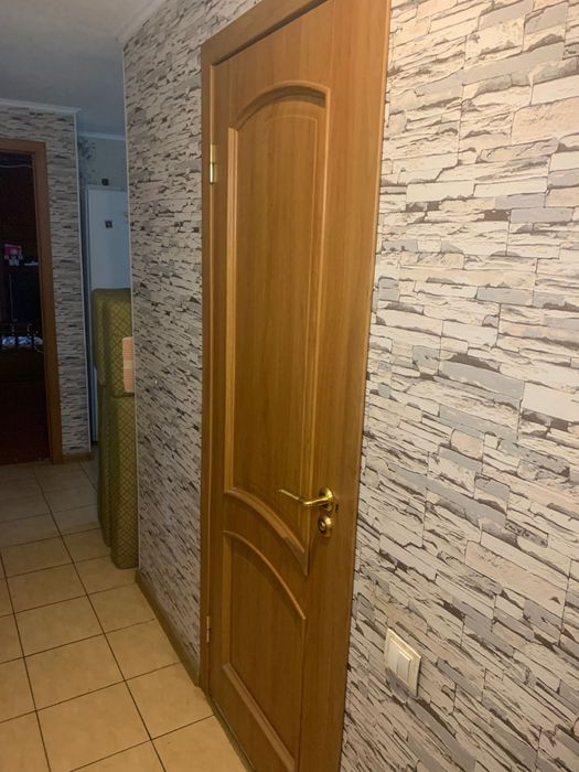 Терміново !!!Продається 3-кім квартира, 58 м² у Лісовій Поляні | 1 поверх з 5/ Піч + електроопалення | Електричка поруч