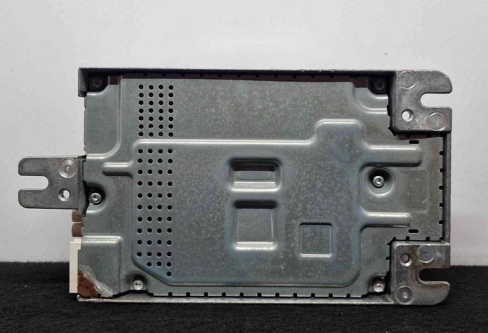 Amplificador de Colunas R35A55AD201 - BMW 1