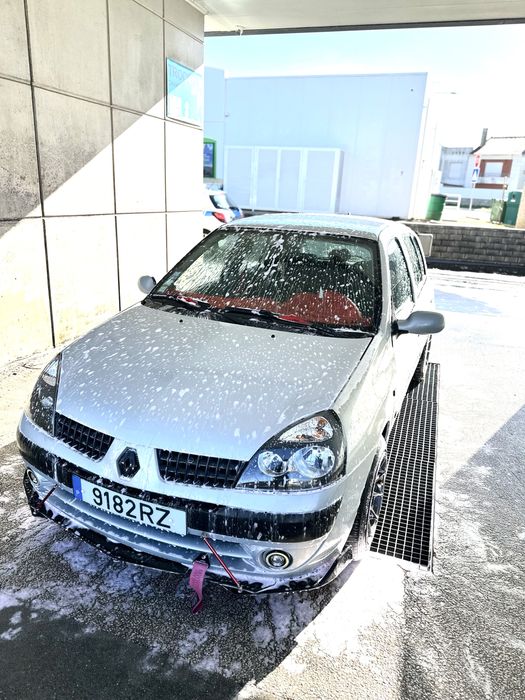 renault clio 2 2001