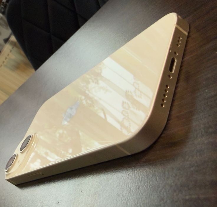 iPhone 14 128gb biały
