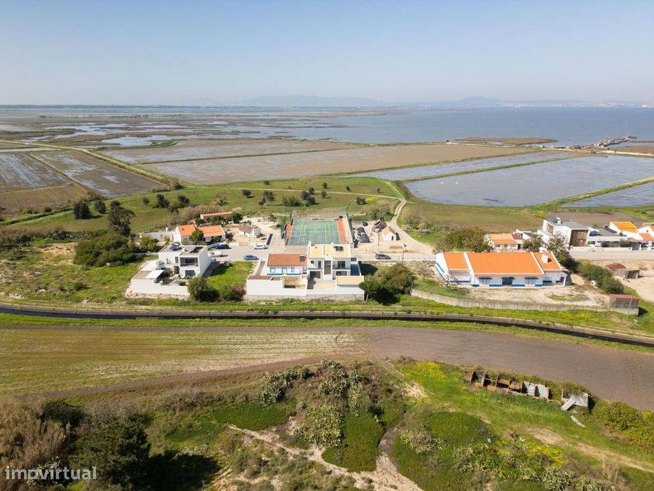 Moradia Geminada T4 com jardim, Comporta, Alcácer do Sal