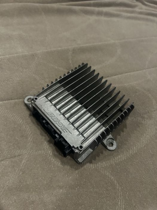 Amplificador BOSE megane 3