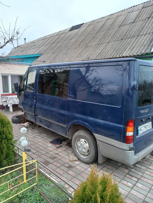 Форд транзит 2003 года