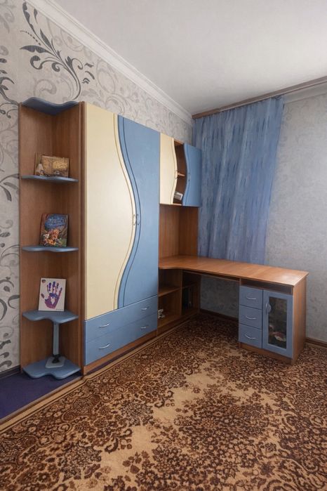 Дитяча спальня. Меблі