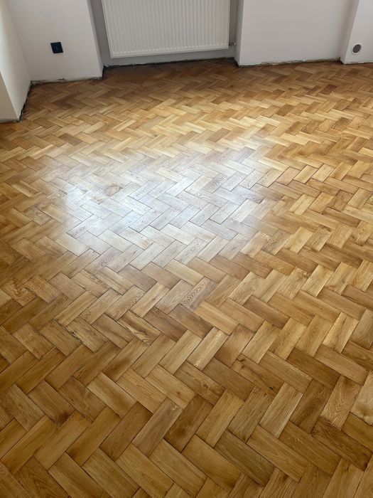 Cyklinowanie parkietów, renowacja schodów